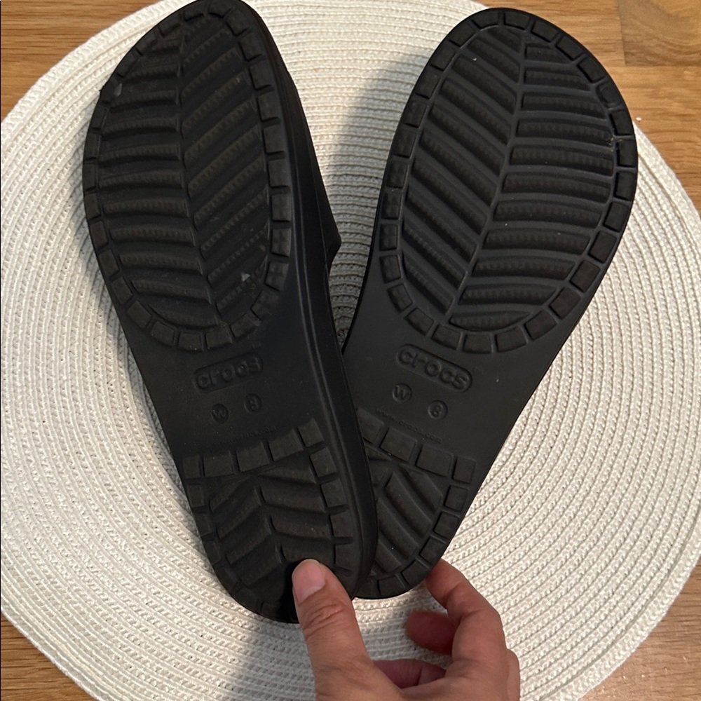 ❄️Crocs Slides❄️ - Picture 2 of 4